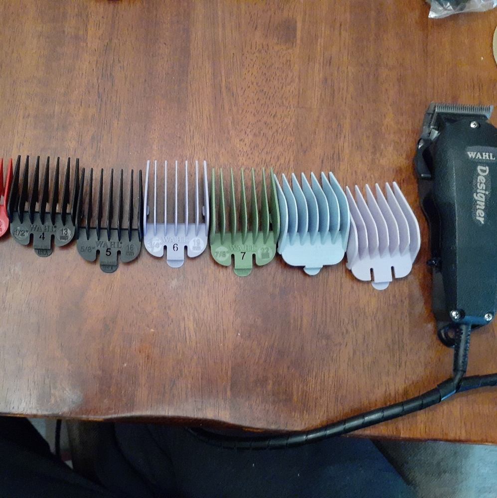 Wahl designer Clippers with guards